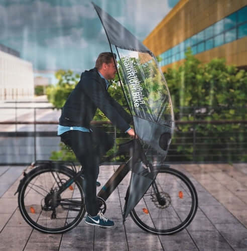 8 Tips for Riding an Electric Bike in the Rain: How to Stay Comfortable While Pedaling